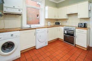 Photo 21- click for photo gallery